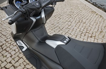 Yamaha TMAX SX 2017 - Bild 10 Yamaha TMAX SX 2017 - Bild 10