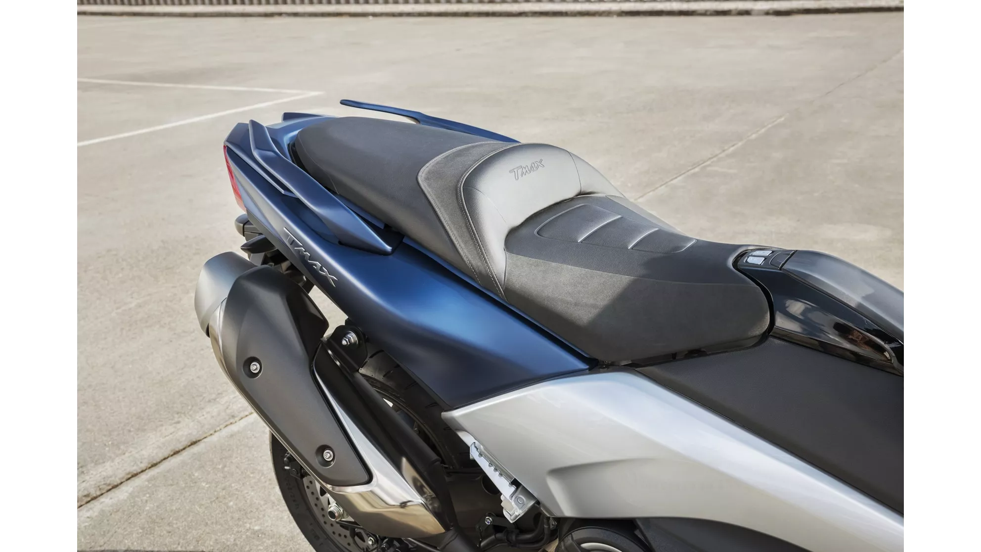 Yamaha TMAX DX - Image 19 Yamaha TMAX DX - Image 19