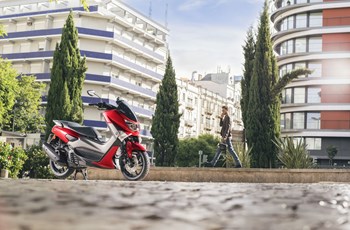 Yamaha NMAX 155 2017 - Bild 21 Yamaha NMAX 155 2017 - Bild 21