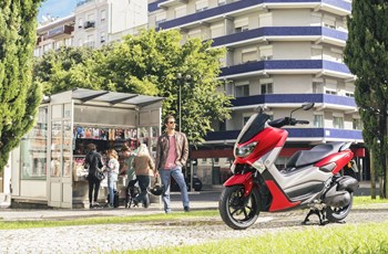 Yamaha NMAX 155 2017 - Bild 23 Yamaha NMAX 155 2017 - Bild 23