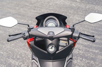 Yamaha NMAX 155 2017 - Bild 31 Yamaha NMAX 155 2017 - Bild 31