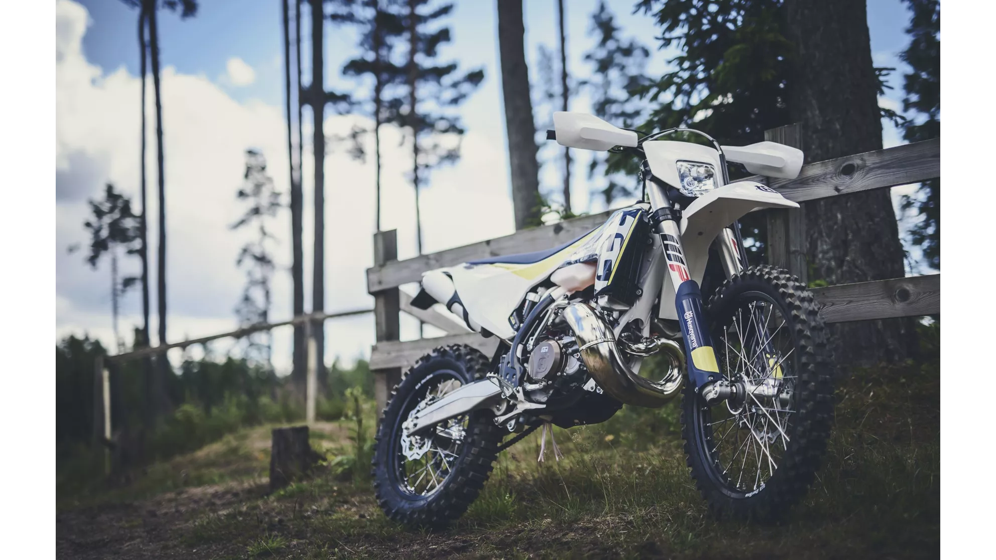 Husqvarna TE 250 - Image 2 Husqvarna TE 250 - Image 2