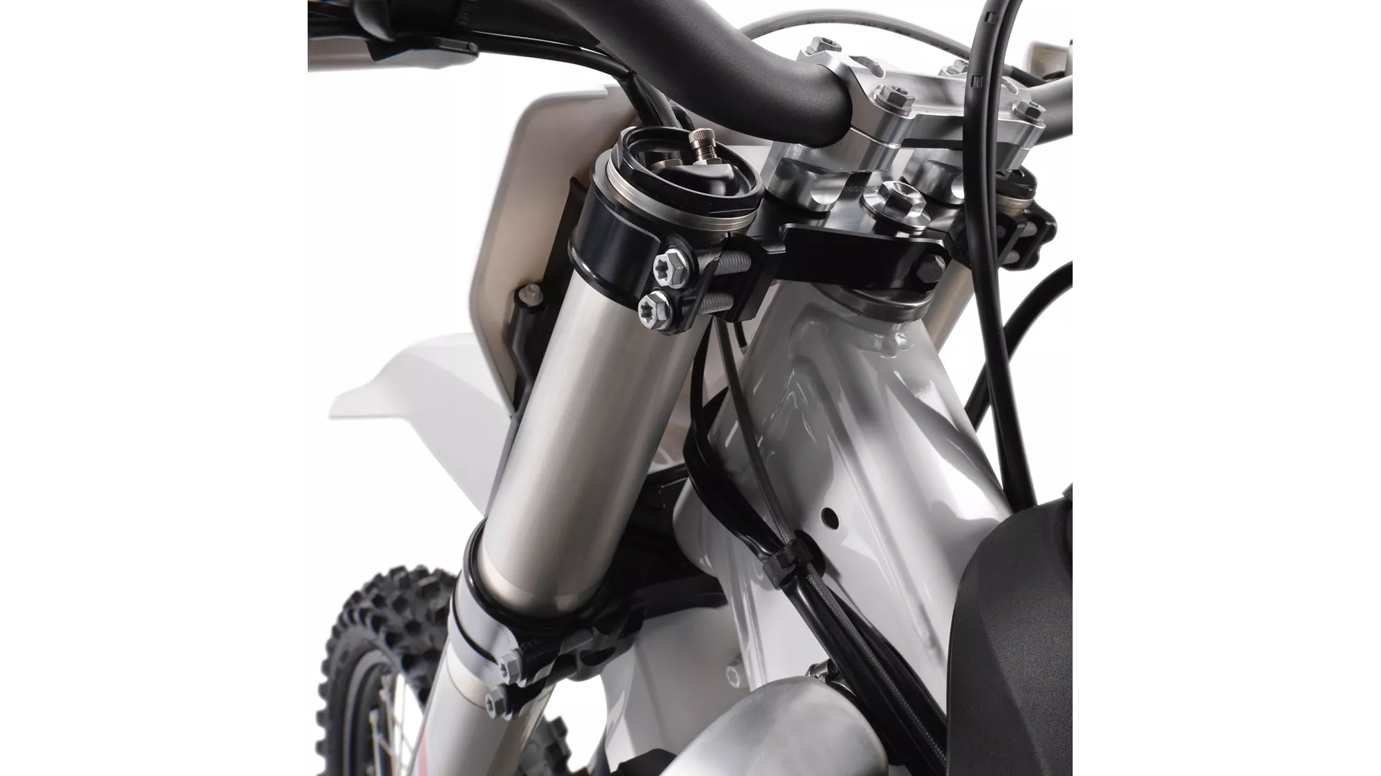 Husqvarna TC 125 - Image 3 Husqvarna TC 125 - Image 3