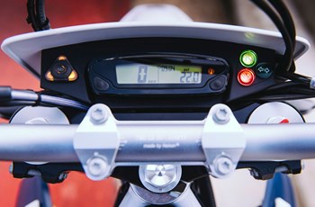 Husqvarna 701 Supermoto 2017 - Bild 13 Husqvarna 701 Supermoto 2017 - Bild 13