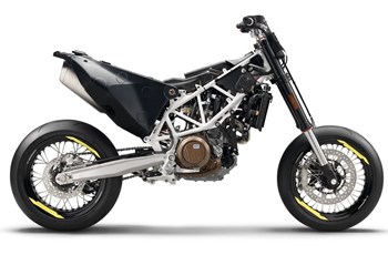 Husqvarna 701 Supermoto 2017 - Bild 14 Husqvarna 701 Supermoto 2017 - Bild 14