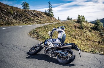 Husqvarna 701 Supermoto 2017 - Bild 27 Husqvarna 701 Supermoto 2017 - Bild 27