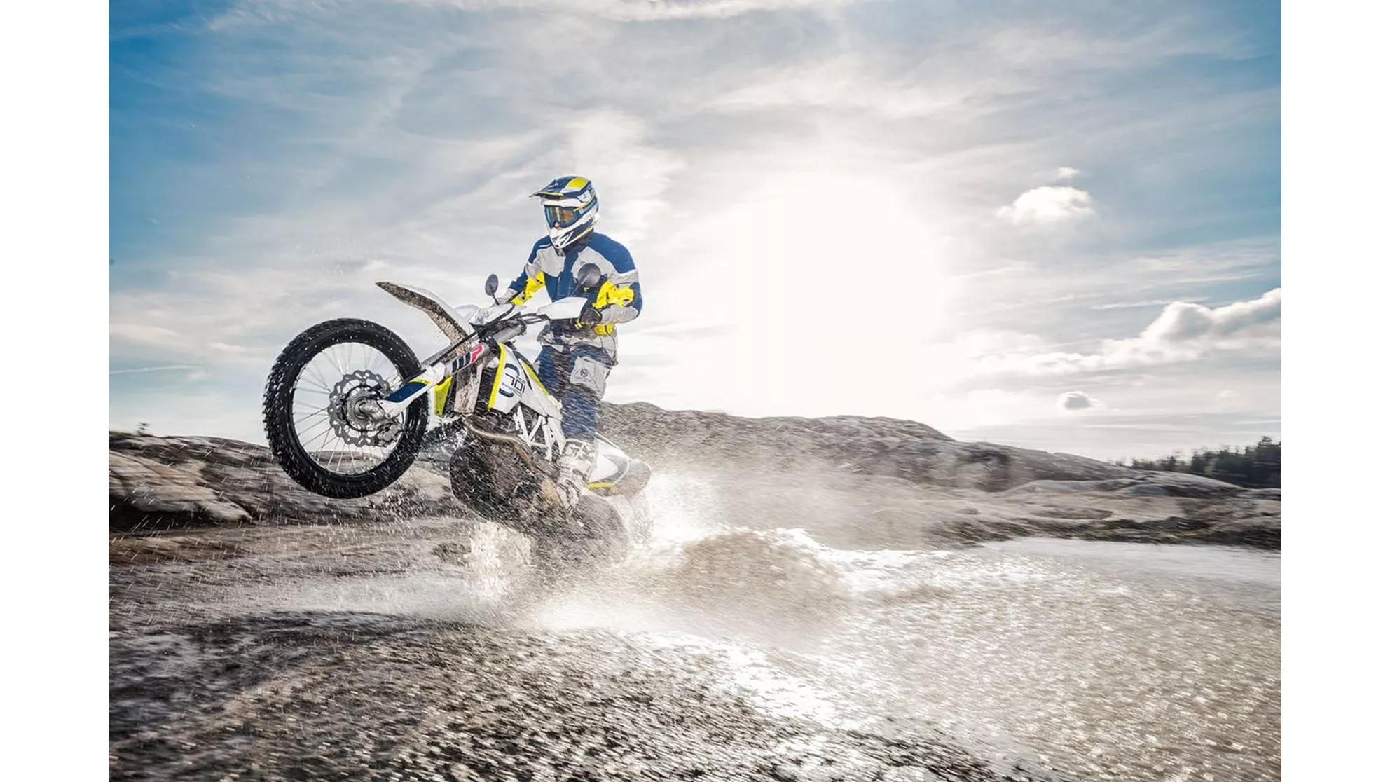 Husqvarna 701 Enduro - Image 12 Husqvarna 701 Enduro - Image 12