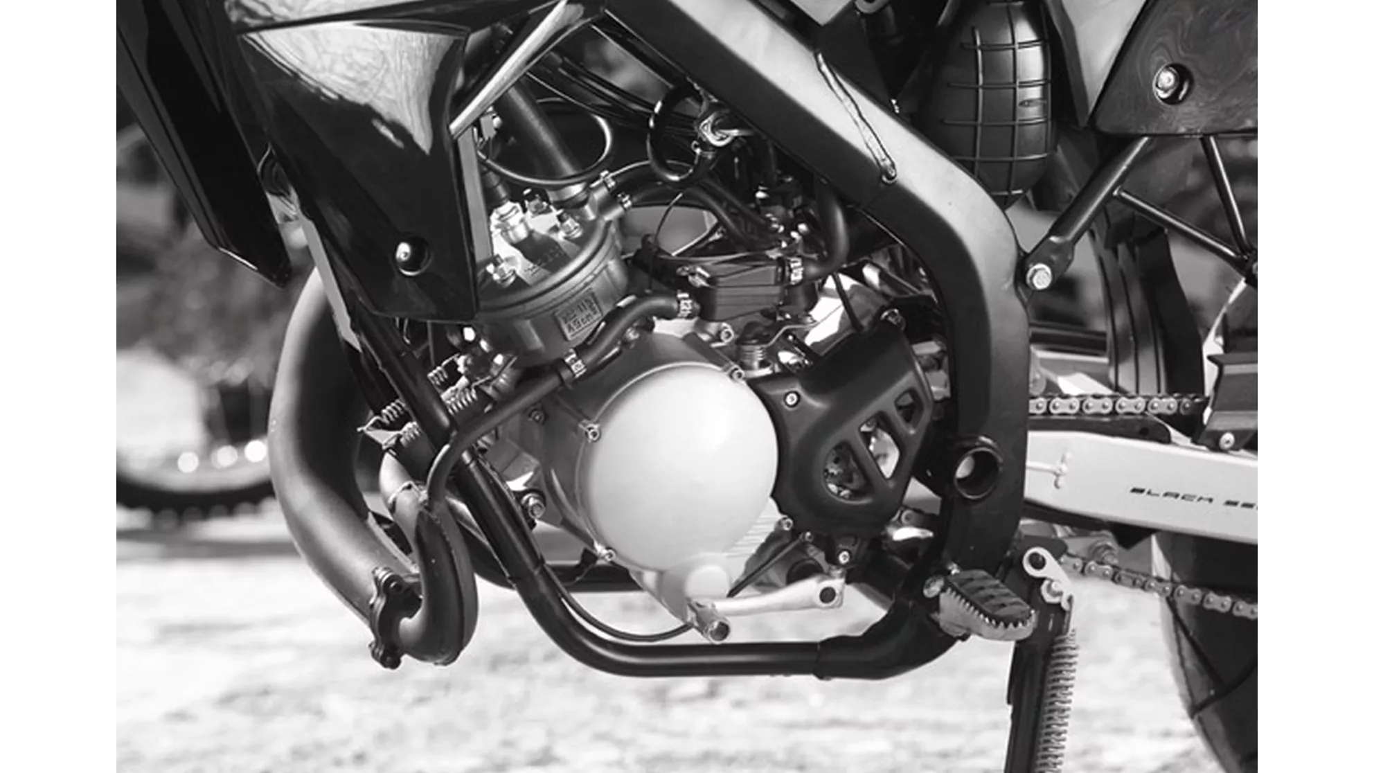 Rieju MRT SM Pro 50 - Image 1 Rieju MRT SM Pro 50 - Image 1