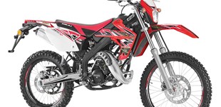 Rieju MRT Freejump 50 Cross 2017 vs Rieju MRT 50 Pro 2021