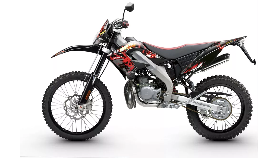 Derbi Senda DRD Pro 50 R 2017 Derbi Senda DRD Pro 50 R 2017