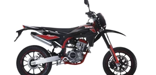 Yamaha DT 125 X 2005 vs SWM SM 125 R 2017 Yamaha DT 125 X 2005 vs SWM SM 125 R 2017