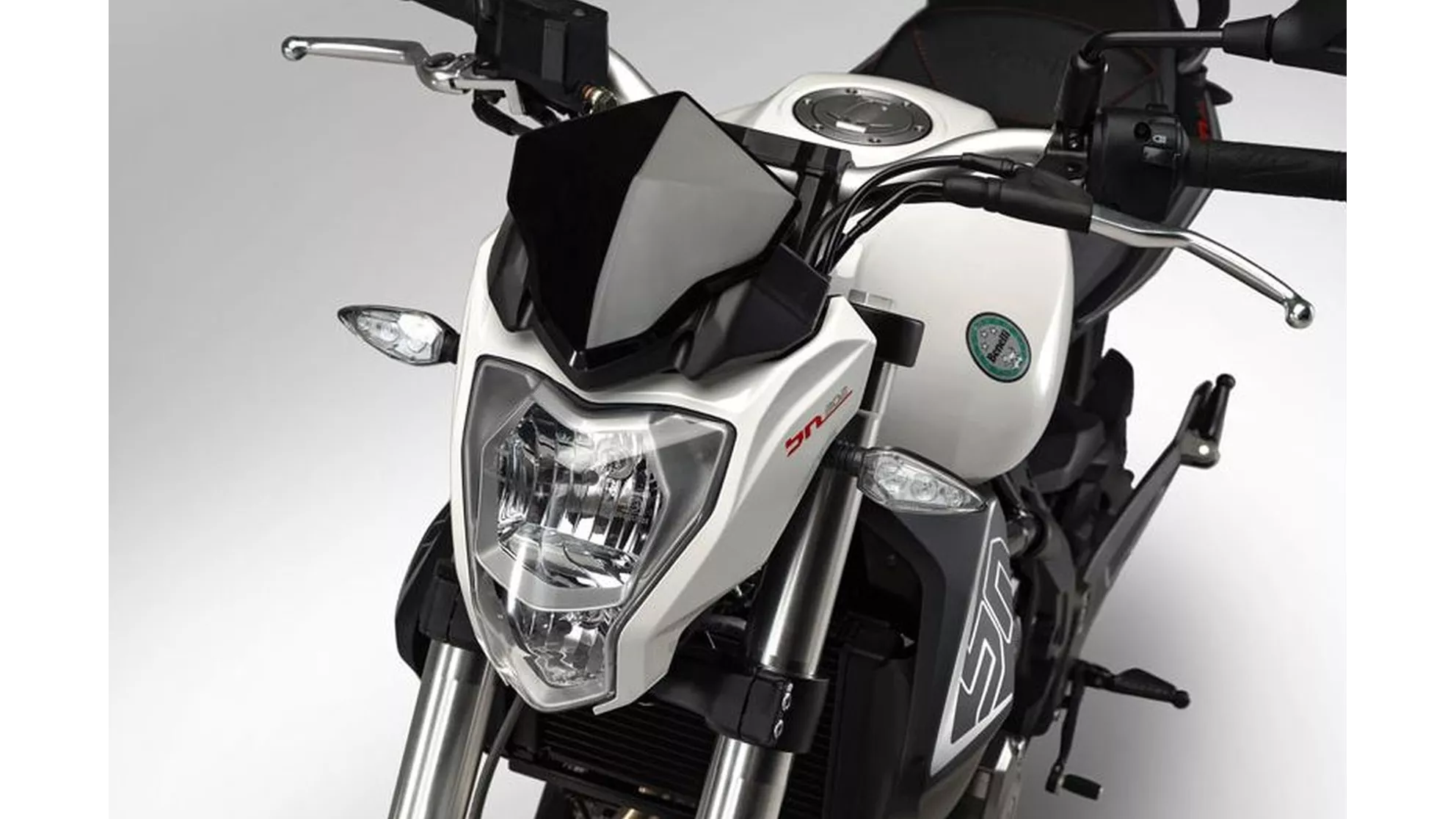 Benelli BN 302 - Image 9 Benelli BN 302 - Image 9