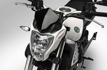 Benelli BN 302 2017 - Bild 11 Benelli BN 302 2017 - Bild 11
