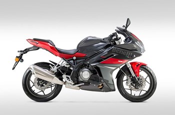 Benelli BN 302 R 2017 - Bild 2