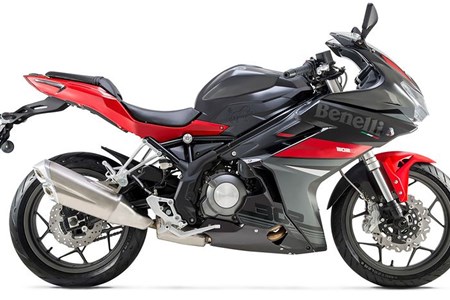 Benelli BN 302 R 2017