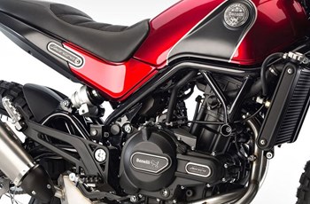 Benelli Leoncino 500 2017 - Bild 7