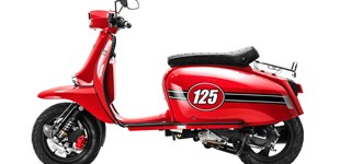 Sym Fiddle II 125 2017 vs Scomadi TL125 2017