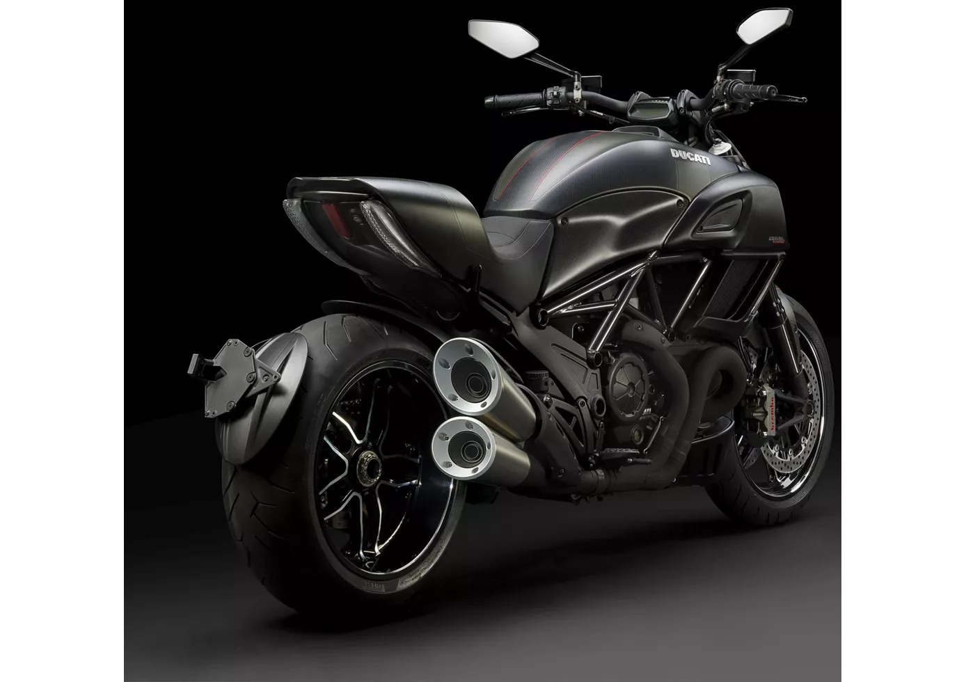 Ducati Diavel Carbon 2017 Ducati Diavel Carbon 2017