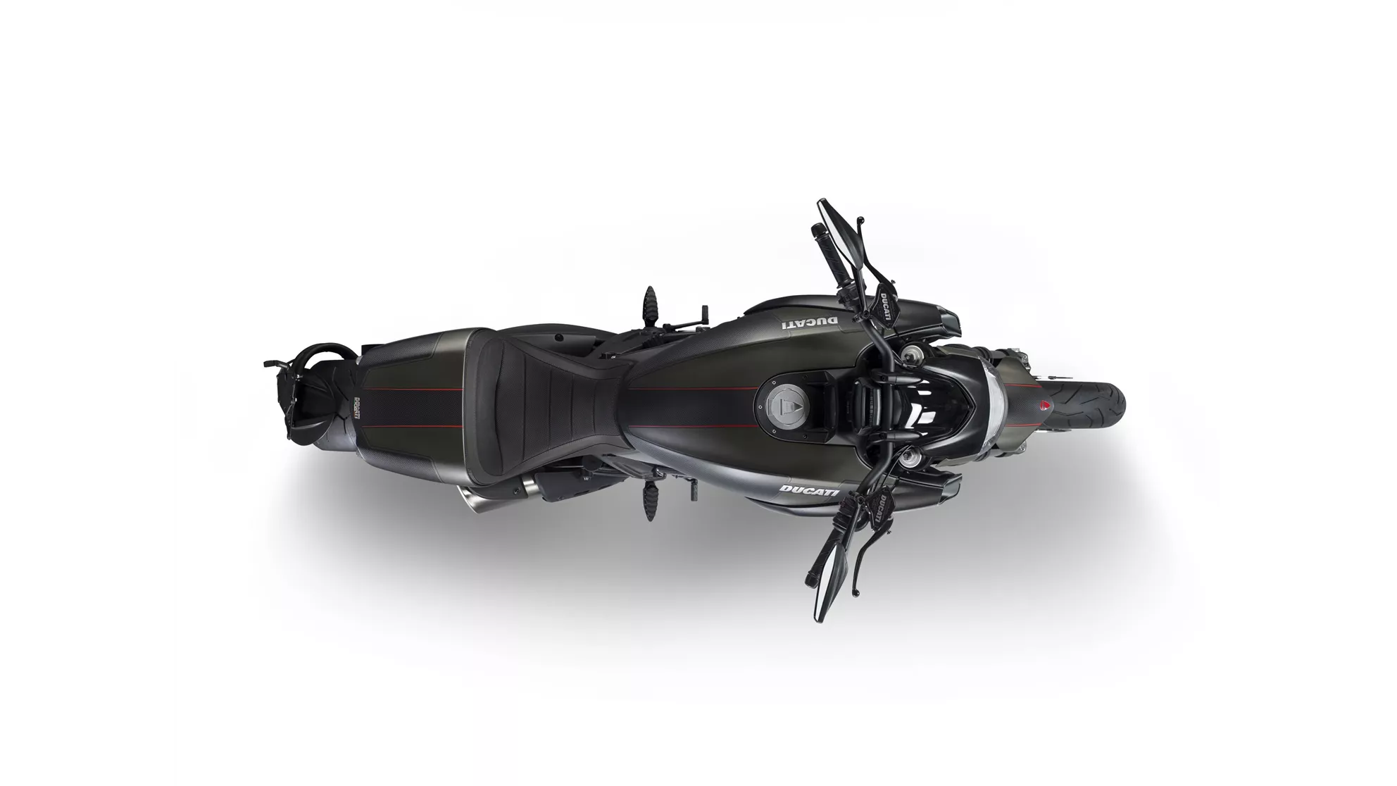 Ducati Diavel Carbon - Image 5 Ducati Diavel Carbon - Image 5
