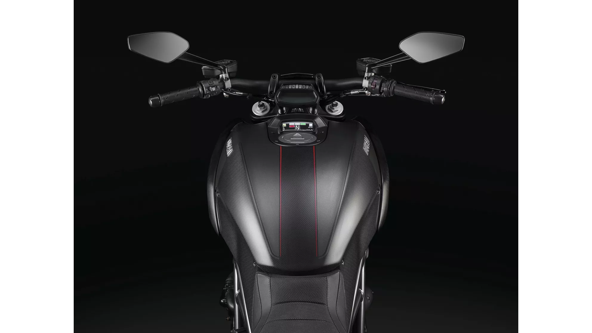 Ducati Diavel Carbon - Image 9 Ducati Diavel Carbon - Image 9