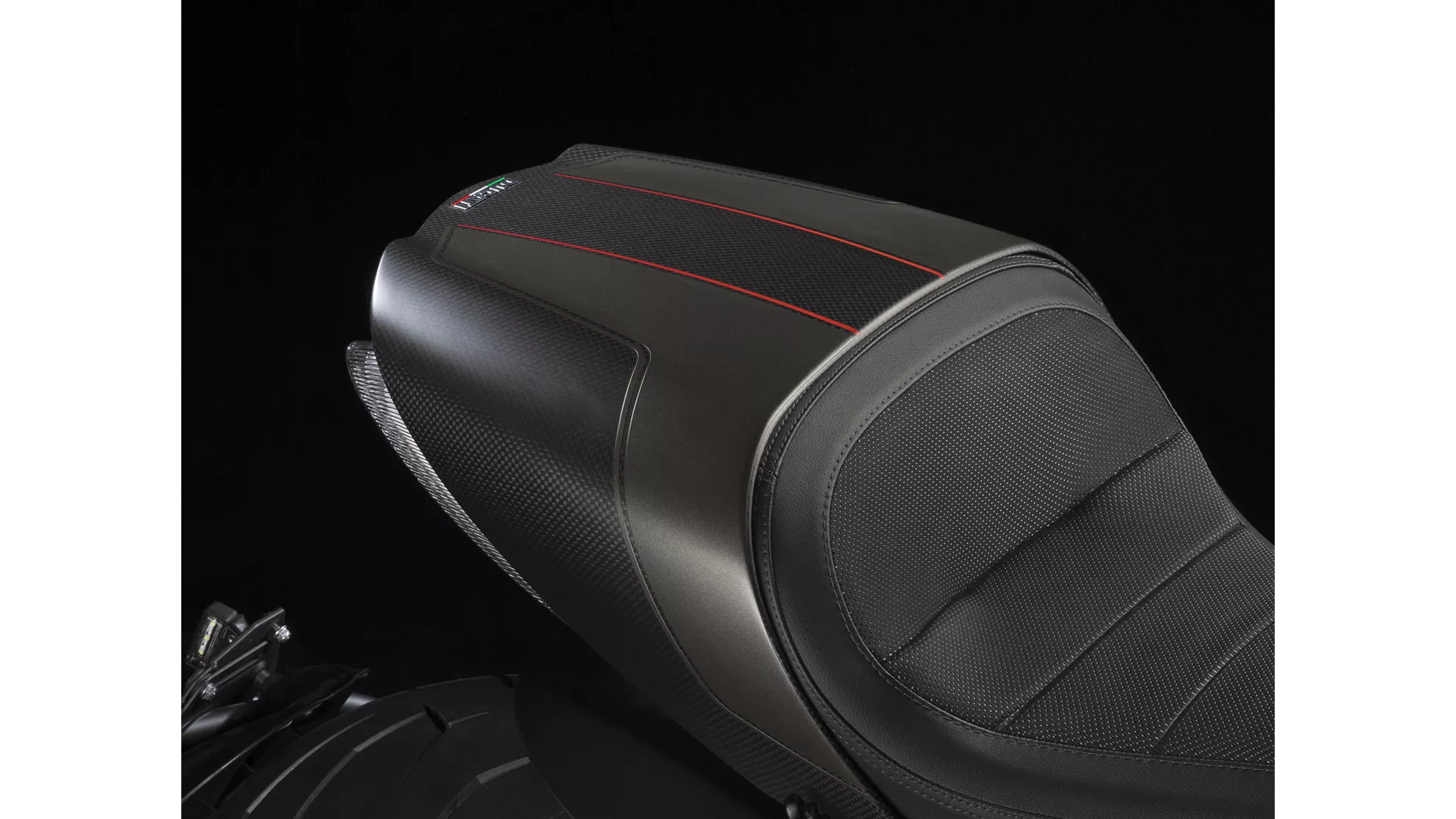 Ducati Diavel Carbon - Image 12 Ducati Diavel Carbon - Image 12