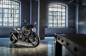 Ducati Diavel Carbon 2017 - Bild 22