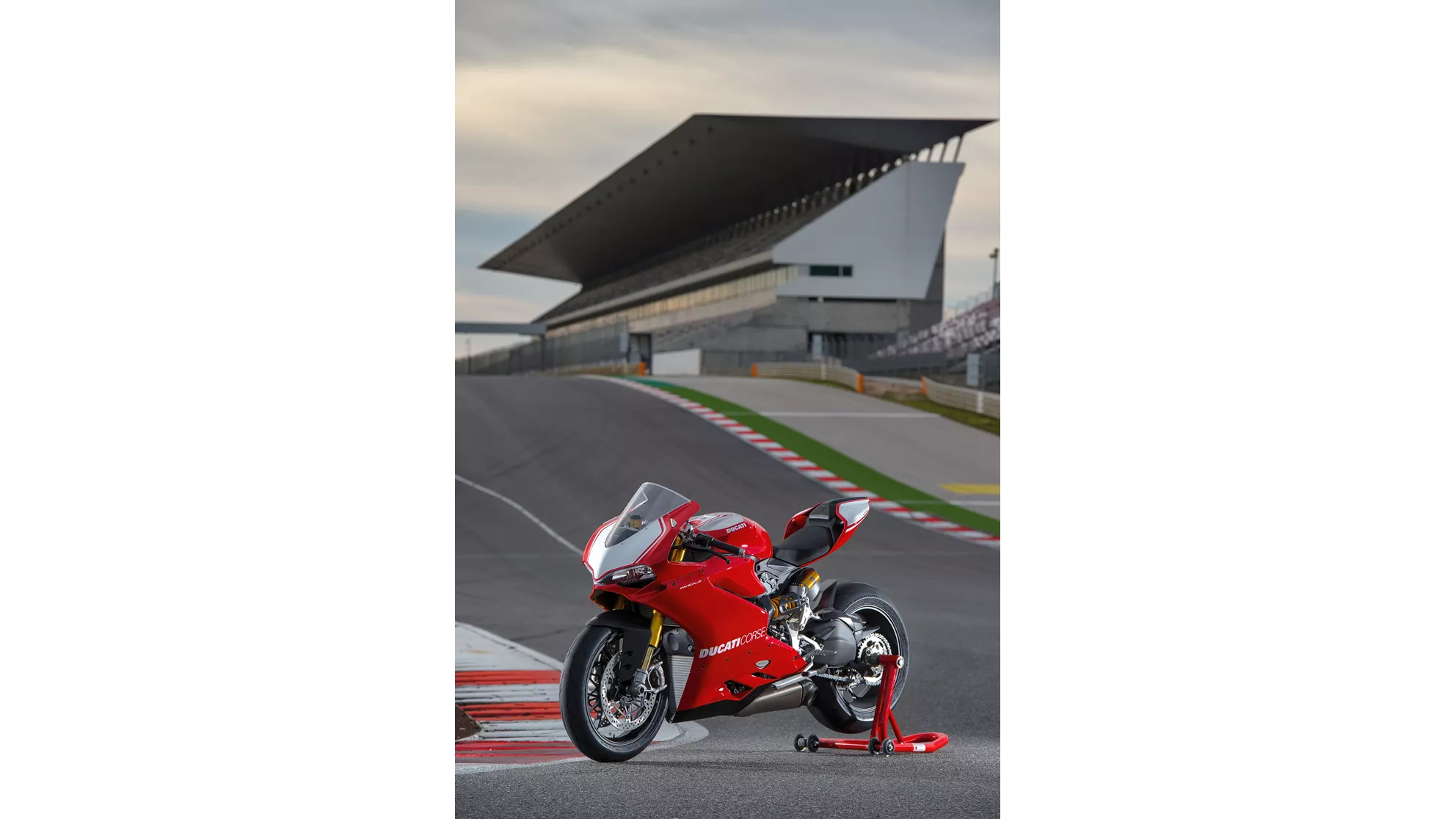 Ducati Panigale R - Image 8