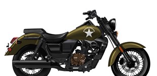 United Motors UM Renegade Commando 125 2017 vs Husqvarna Svartpilen 125 2023