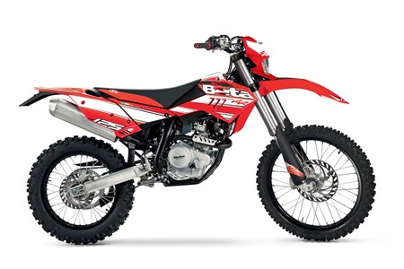 Beta RR Enduro 4T 125 LC 2017 Beta RR Enduro 4T 125 LC 2017