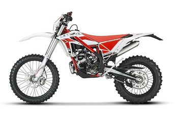 Beta Xtrainer 300 2017 - Bild 3 Beta Xtrainer 300 2017 - Bild 3