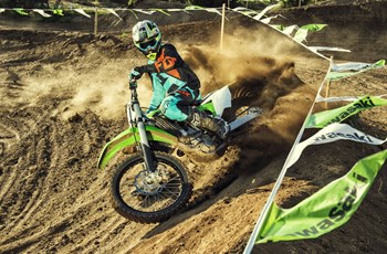 Kawasaki KX250F 2017 - Bild 22 Kawasaki KX250F 2017 - Bild 22