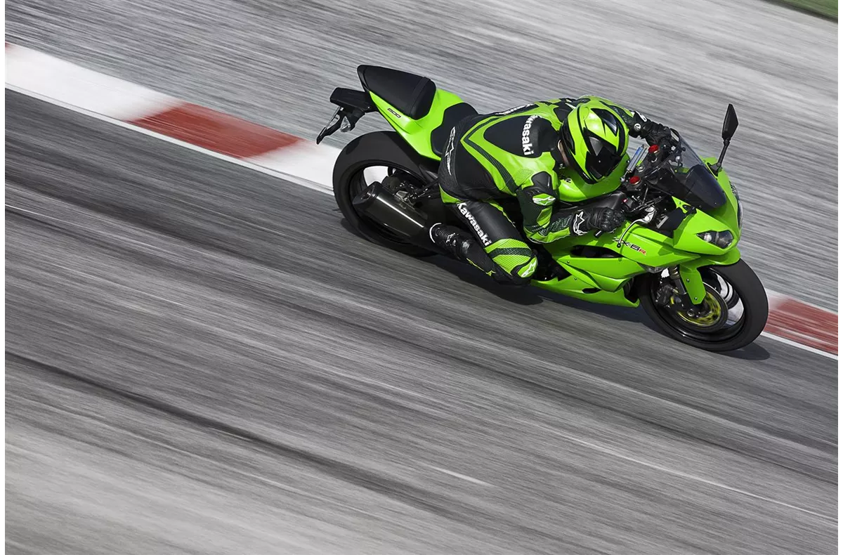 Kawasaki Ninja ZX-6R Kawasaki Ninja ZX-6R