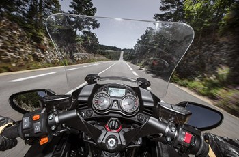 Kawasaki GTR 1400 2017 - Bild 23