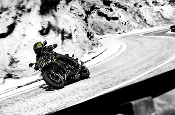 Kawasaki Z1000 R 2017 - Bild 2 Kawasaki Z1000 R 2017 - Bild 2