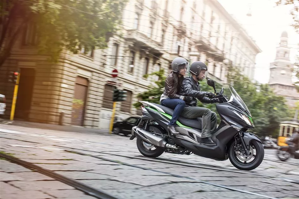 Kawasaki J300 Kawasaki J300