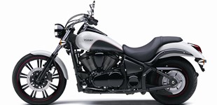 Royal Enfield Super Meteor 650 2023 vs Kawasaki Vulcan 900 Custom 2017