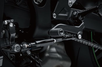 Kawasaki Ninja ZX-10RR 2017 - Bild 13 Kawasaki Ninja ZX-10RR 2017 - Bild 13