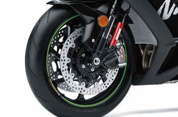 Kawasaki Ninja ZX-10RR 2017 - Bild 14 Kawasaki Ninja ZX-10RR 2017 - Bild 14