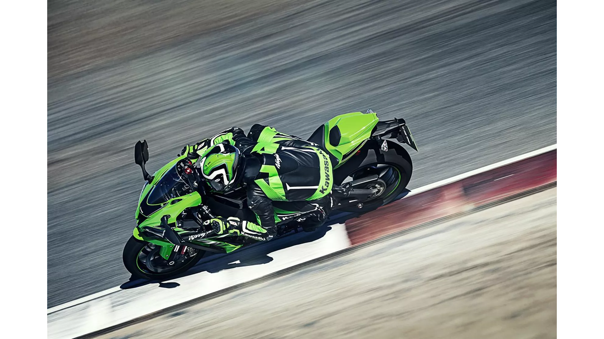 Kawasaki Ninja ZX-10R - Image 20 Kawasaki Ninja ZX-10R - Image 20