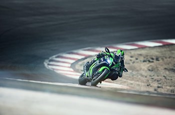 Kawasaki Ninja ZX-10R 2017 - Bild 25 Kawasaki Ninja ZX-10R 2017 - Bild 25