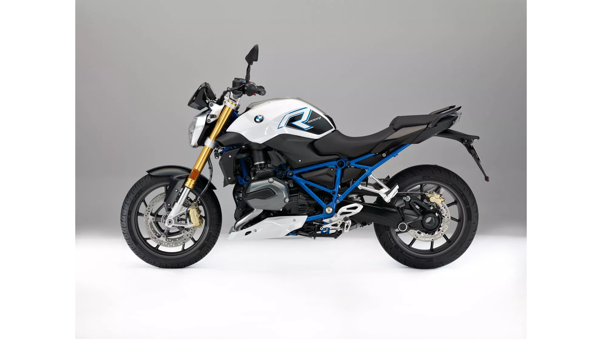 BMW R 1200 R - Image 4 BMW R 1200 R - Image 4
