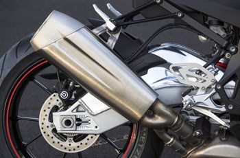 BMW S 1000 RR 2017 - Bild 38 BMW S 1000 RR 2017 - Bild 38