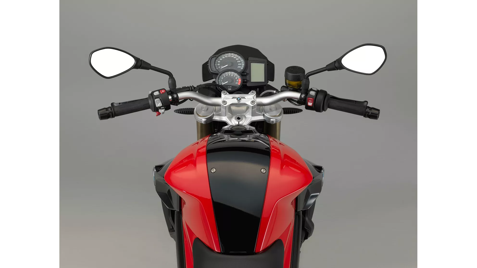 BMW F 800 R - Image 15 BMW F 800 R - Image 15