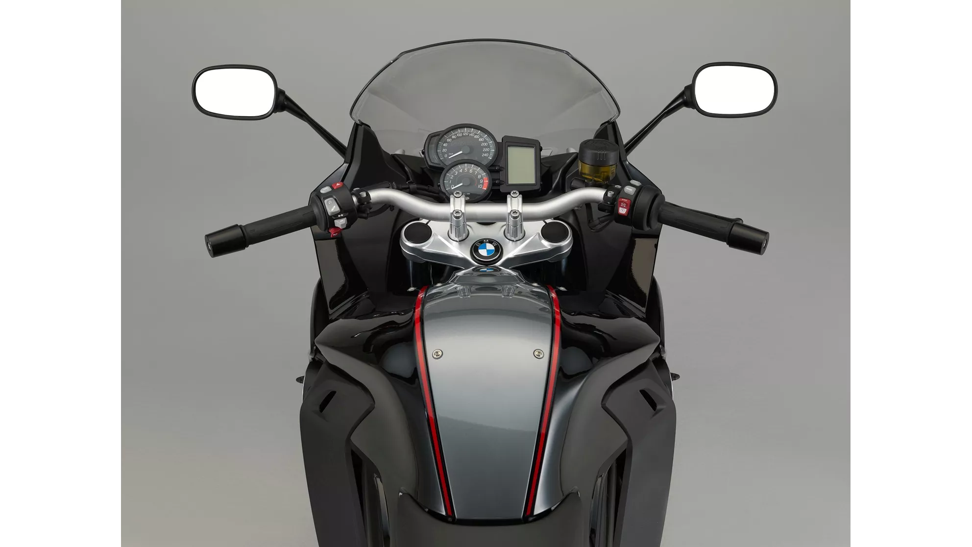 BMW F 800 GT - Image 7 BMW F 800 GT - Image 7