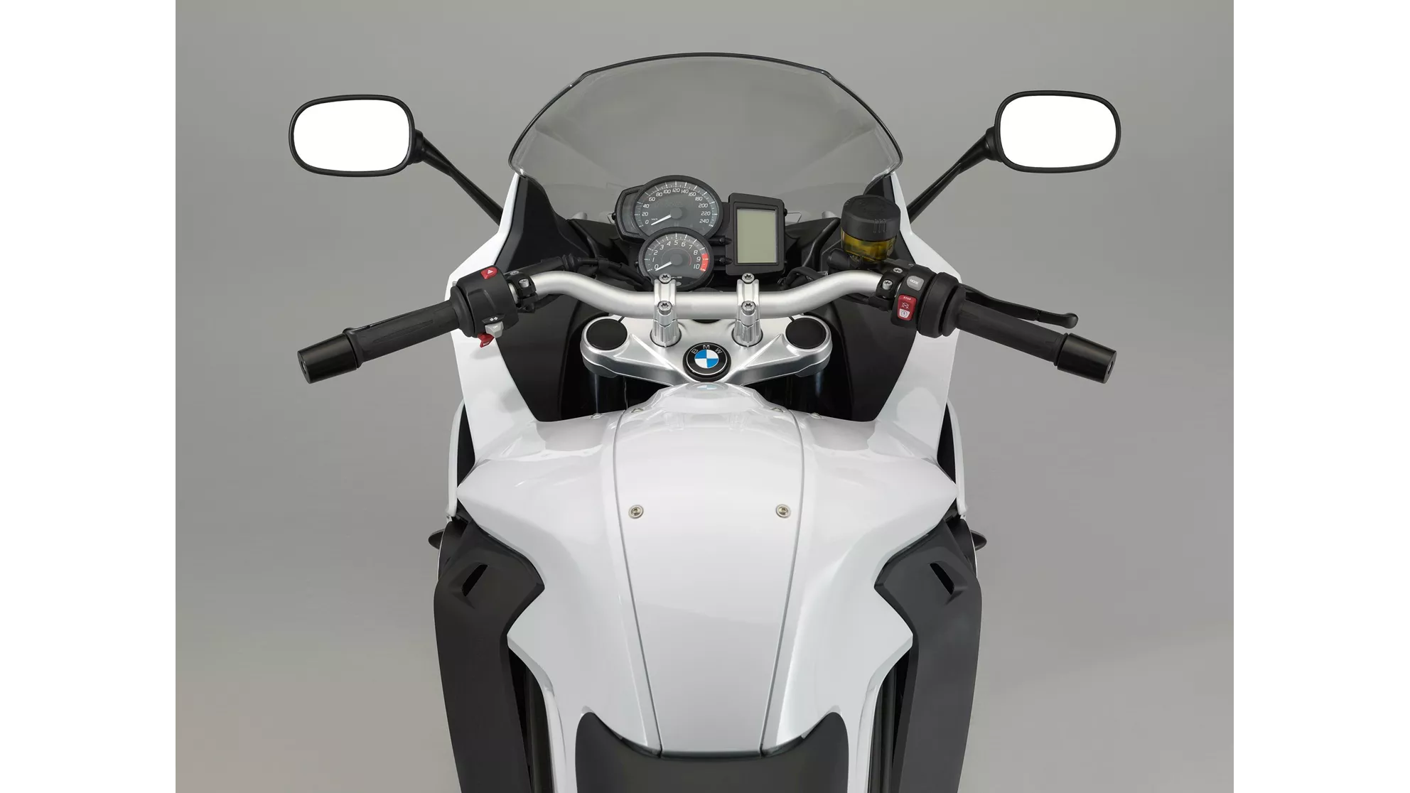 BMW F 800 GT - Image 8 BMW F 800 GT - Image 8