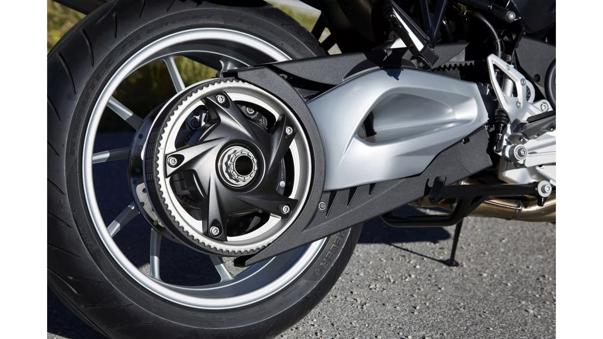 BMW F 800 GT - Image 18 BMW F 800 GT - Image 18