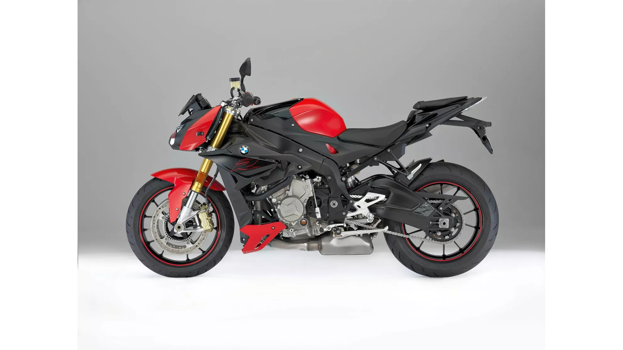 BMW S 1000 R - Image 1 BMW S 1000 R - Image 1