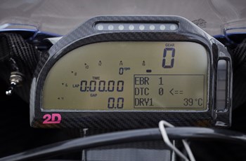 BMW HP4 RACE 2017 - Bild 7