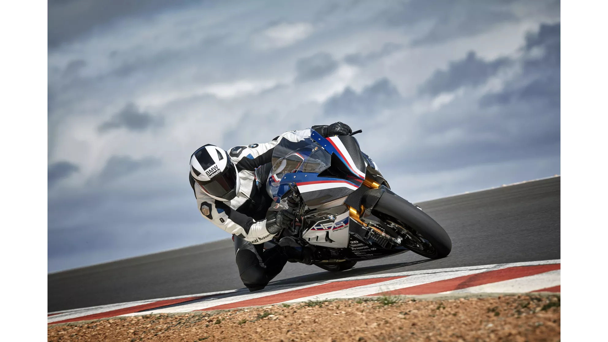 BMW HP4 RACE - Image 5 BMW HP4 RACE - Image 5