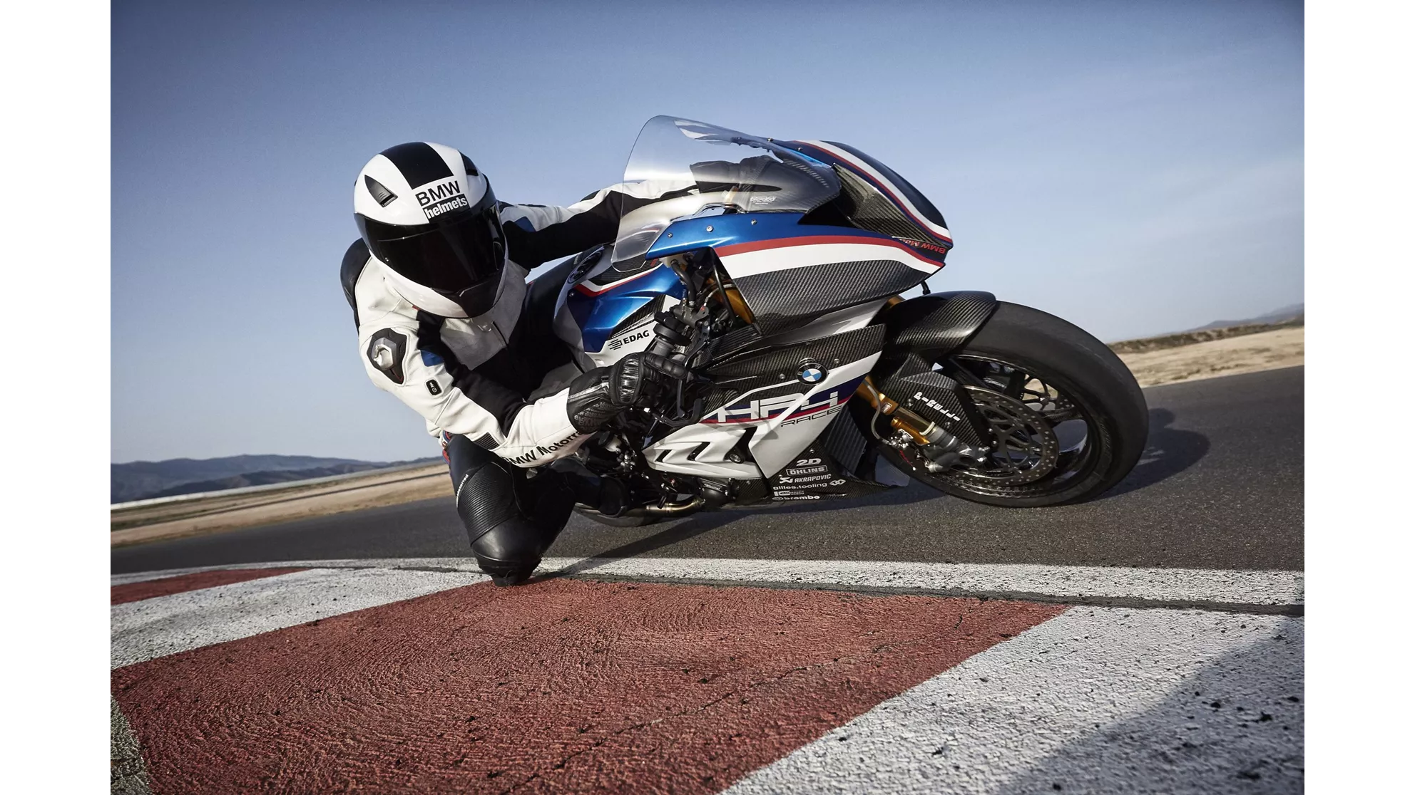 BMW HP4 RACE - Image 7 BMW HP4 RACE - Image 7